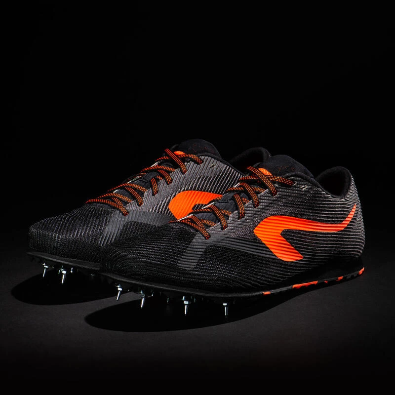 CHAUSSURES A POINTES D'ATHLETISME POUR LE CROSS AT CROSS NOIRE ET ORANGE 6 CHAUSSURES A POINTES D'ATHLETISME POUR LE CROSS AT CROSS NOIRE ET ORANGE – Image 6